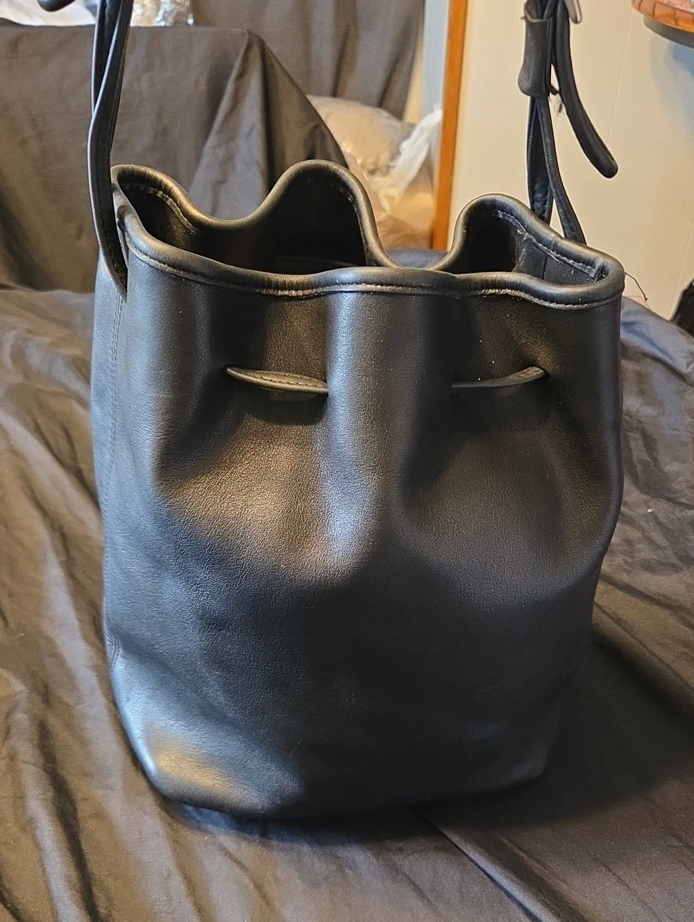 Classic Black Leather Bucket Bag - Minimal Drawstring Shoulder Tote